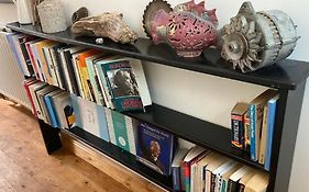 Unique Bohemian Artist Townhouse